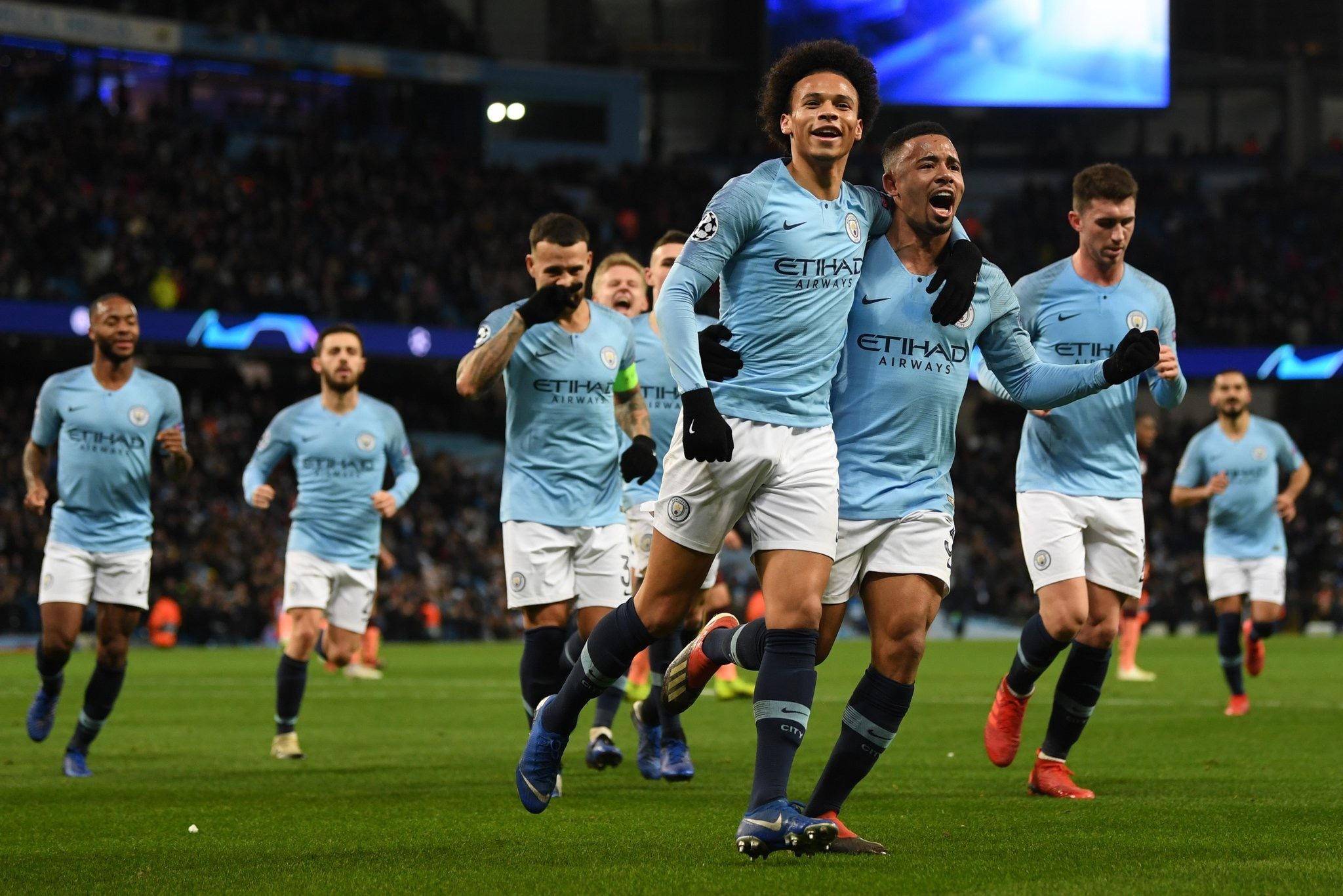 英足总的发 英足总的发